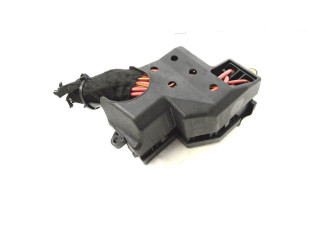 Pojistková skříňka 7L0941828A, 7L0941824A Porsche Cayenne (9PA) 2005