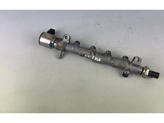 Топливная рампа 05L906054A   Volkswagen Golf VIII  