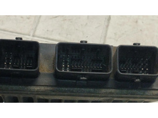 Блок управления двигателя 80944C, 0084653FVG   Renault Clio II