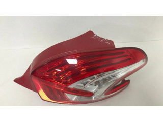 Задний фонарь правый 9672628380    Peugeot 208   2012-2019 года
