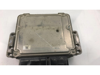 Блок управления двигателя P05150681AB Jeep Cherokee