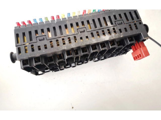 Pojistková skříňka 357937039 Volkswagen Vento 1997