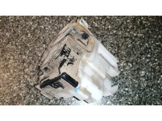 Замок задней крышки