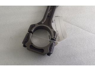 Шатун      SsangYong Rexton  