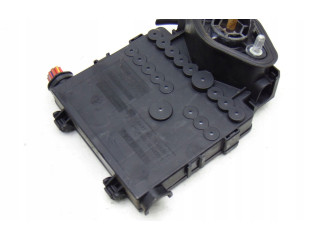 Pojistková skříňka 99761030100 Porsche Cayman 987 2005