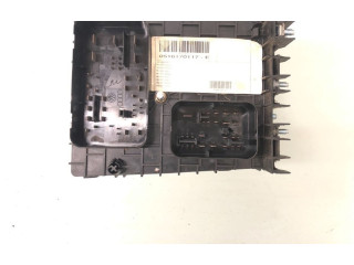   Pojistková skříňka 2K1937535G, 1K0937800K   Volkswagen Caddy 2005