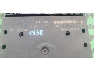 Блок предохранителей 5W48212A, 5WK48212A. Skoda Fabia Mk1 (6Y)