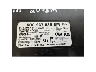 Блок комфорта 5Q0937086BM Skoda Octavia Mk3 (5E)