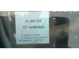 Зеркало электрическое        Dacia Duster  2010 - 2017 года   