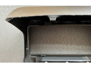 Přístrojová deska Nissan Patrol Y60 1994 6824001J00, 6824001J01