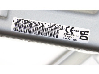 Боковая подушка безопасности 7030A710 Mitsubishi L200