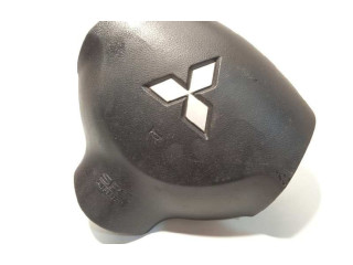 Подушка безопасности водителя 7030A088XA Mitsubishi Outlander