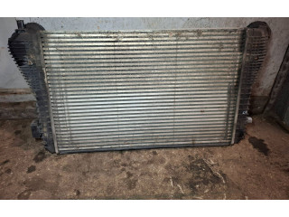 Интеркулер  1k0145803l, 1k0145927   Skoda Octavia Mk2 (1Z) 