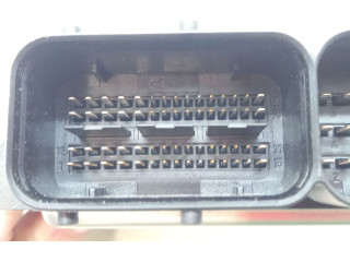 Řídící jednotka 03G906021AQ, 0281012390 Volkswagen Caddy 2005