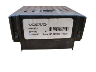 Блок предохранителей 9494673, 99W042 Volvo S80