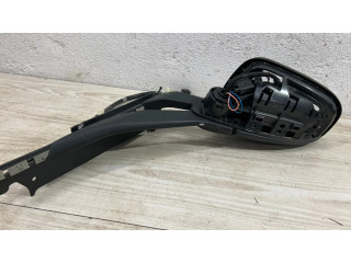 Zpětné zrcátko Aston Martin Vantage III 2015