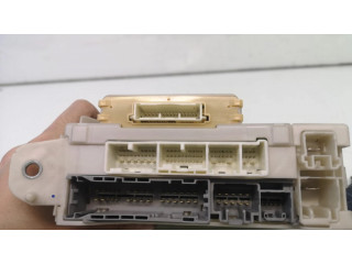 Блок предохранителей 8273053022, 7E080363   Lexus IS 220D-250-350    