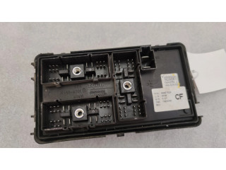 Блок предохранителей 96857524   Chevrolet Spark    