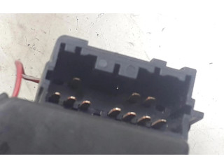 Переключатель дворников 30864253   Volvo S40, V40