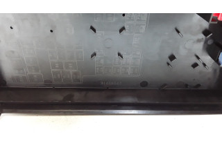 Блок предохранителей 30659046, 31409547 Volvo V40