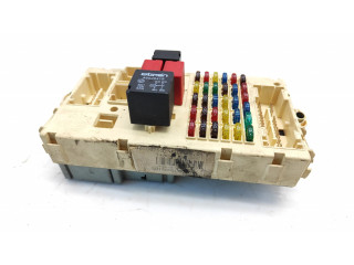 Pojistková skříňka 46558758, 46558752 Alfa Romeo 147 2002