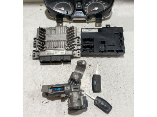 Řídící jednotka 8V21-12A650-EC, 8V21-12A650-EC Ford Fiesta 2010