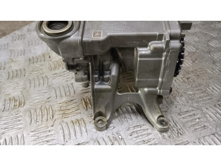 Масляный насос 8631810 BMW 1 F40 1.5