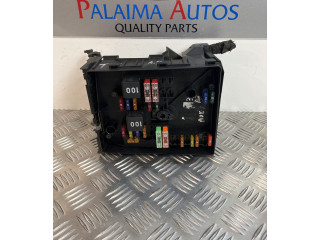 Блок предохранителей 01718130 Audi A3 S3 A3 Sportback 8P