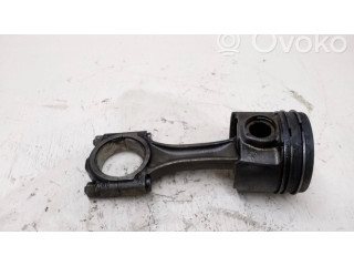 Píst Ford Mondeo MK V pro naftový motor 2.0 FC61977 1361