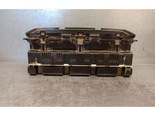 Дисплей    8750A251, 8750A251   Mitsubishi Montero