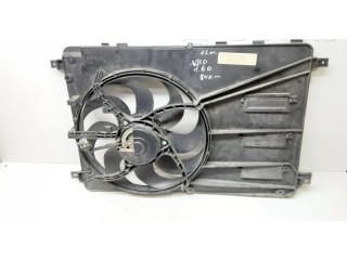 Вентилятор радиатора     31319165, 8240660    Volvo V70 