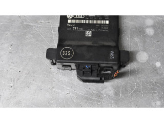 Блок комфорта 1K0907530J Audi TT TTS Mk2