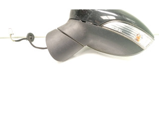 Зеркало электрическое Ford Fiesta 2013 - 2017 года