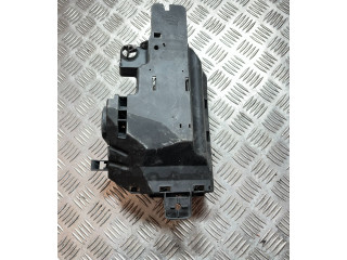 Блок предохранителей 9452547 Volvo V70