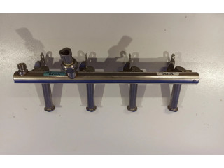 Топливная рампа 31410835, 31336652   Volvo XC90   для двигателя B 4204 T27