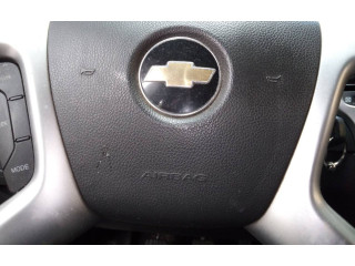 Подушка безопасности водителя    Chevrolet Captiva