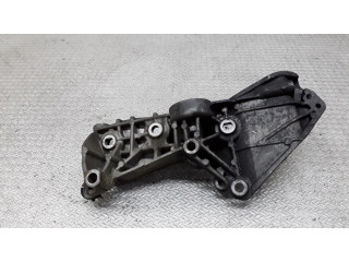 Кронштейн генератора