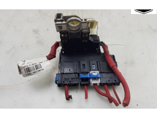 Блок предохранителей 243806LA0A, 243806LA0A Dacia Sandero III