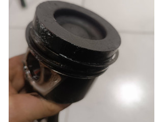 Поршень с шатуном V400 Volkswagen Caddy