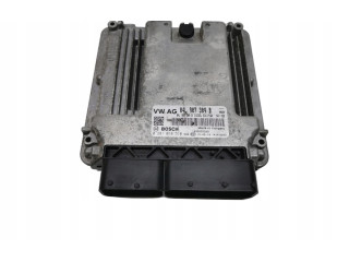 Блок управления двигателя 04L907309B   Skoda Octavia 985