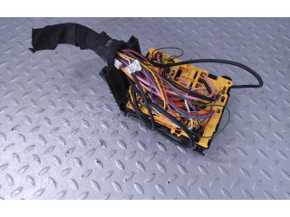   Pojistková skříňka 9804848580   Toyota ProAce City 2022