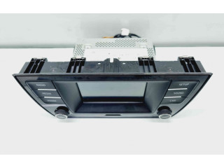 Радио/ проигрыватель CD/DVD / навигация 6V0035869D    Skoda Fabia Mk3 (NJ)