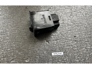 Переключатель дворников MB521163 Mitsubishi Pajero