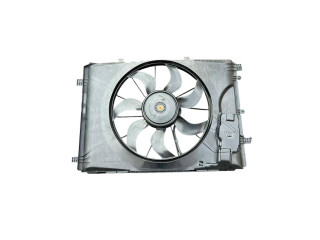 Вентилятор радиатора A2465000093 Mercedes-Benz A W176