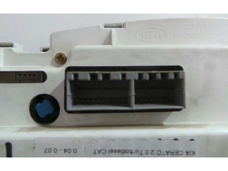 Přístrojová deska KIA Cerato 2004