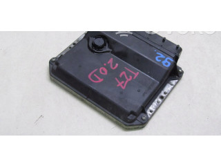 Řídící jednotka 8966105D12 Toyota Avensis T270 2012