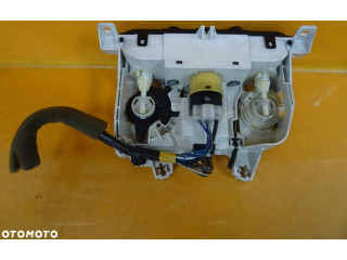 Блок управления климат-контролем    Mazda 323 F