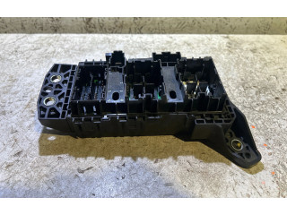 Блок предохранителей 68347016AD, W0990005111   Jeep Grand Cherokee WL    