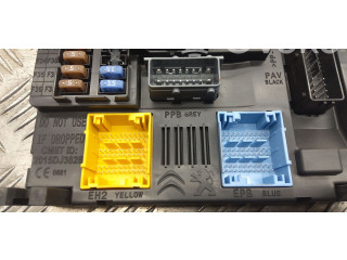 Pojistková skříňka 9819851280 Toyota Proace 2017