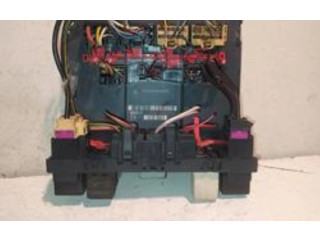 Блок предохранителей Volkswagen Caddy